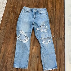 American Eagle Distressed Straight Leg Jeans Lightwash Size 12